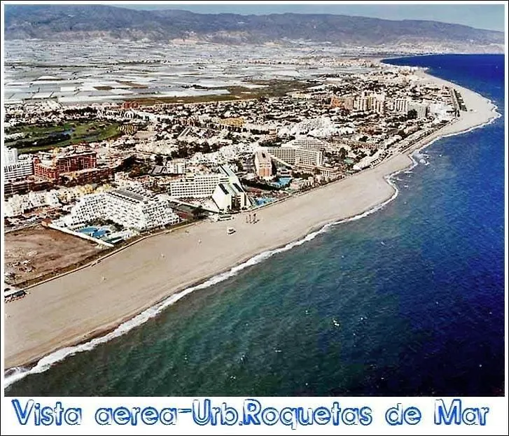 로쿠타스드마르 Loft Playamar Con Parking Y Vistas Al Mar 아파트